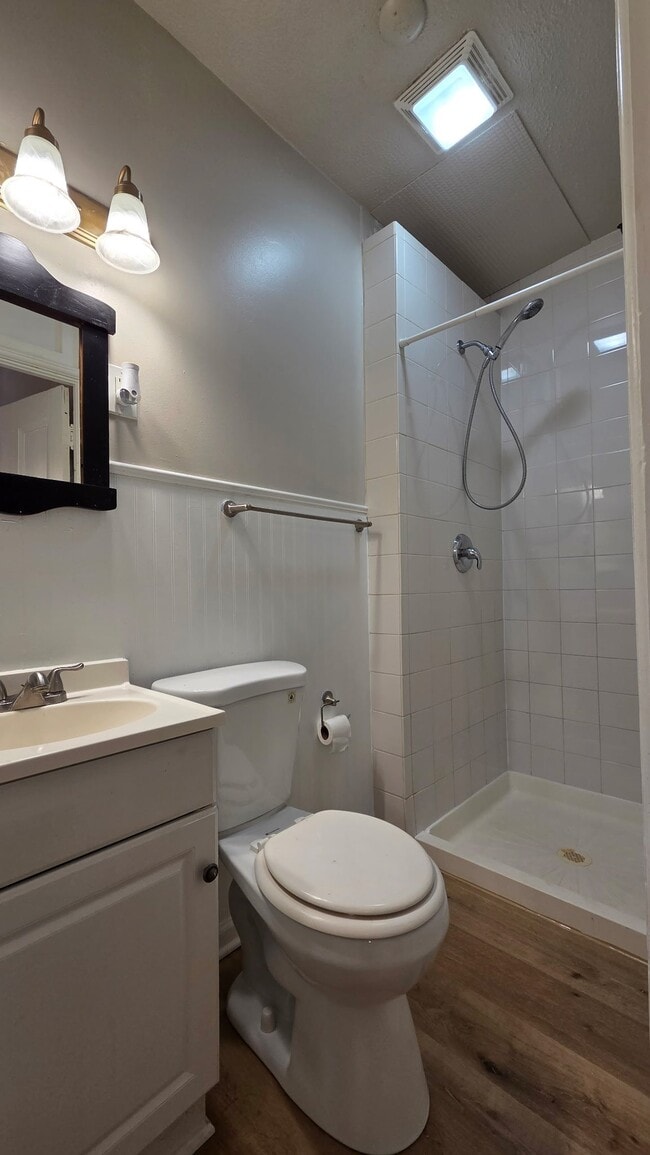 Foto del edificio - 363 Prairie St