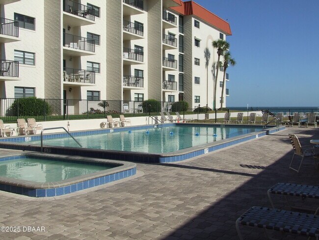 Foto del edificio - 4301 S Atlantic Ave