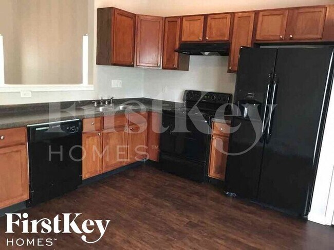 Foto del edificio - 5339 Greensward Ln