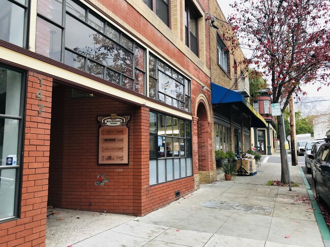 Foto del edificio - 1 bedroom in Richmond CA 94801