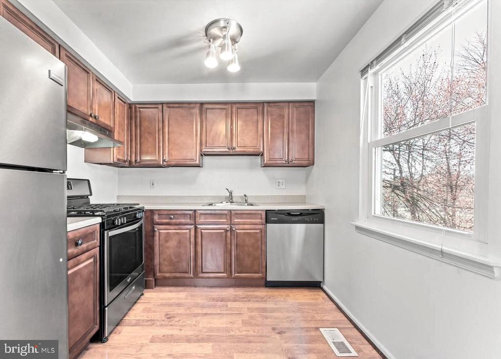 Foto principal - 13093 Blakeslee Dr