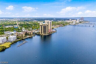 Building Photo - 2825 Palm Beach Blvd