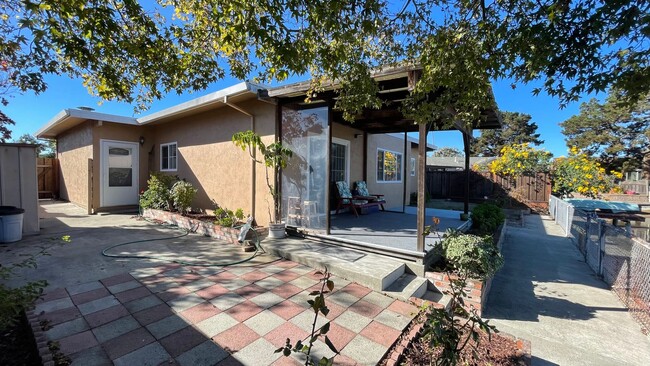 Building Photo - 1213 Otis Drive - 30% Rental Fee
