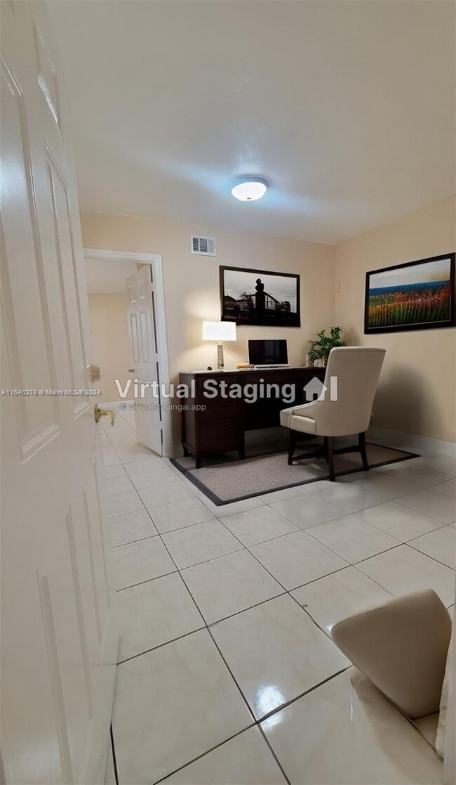 Foto del edificio - 1190 NE 167th St