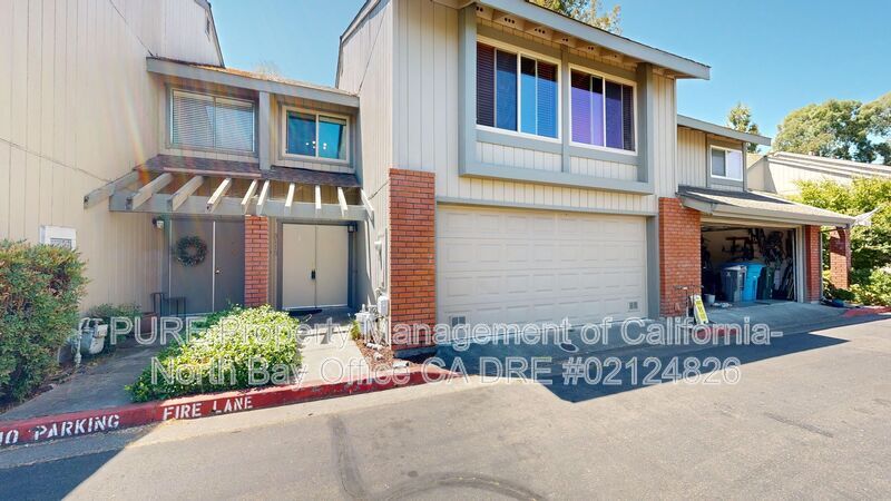Primary Photo - 3113 Luna Ct