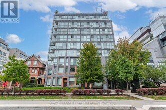 Building Photo - 508 Wellington St W
