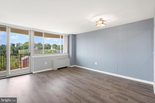 Foto del edificio - 5353 Columbia Pike