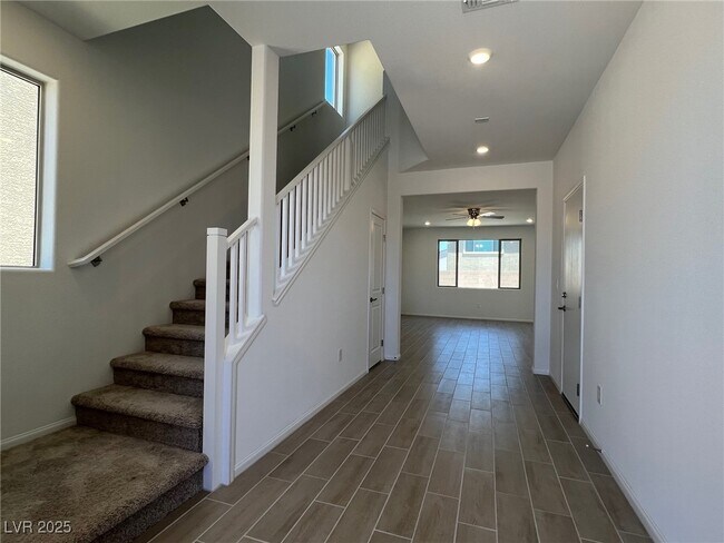 Foto del edificio - 7470 S Pioneer Way