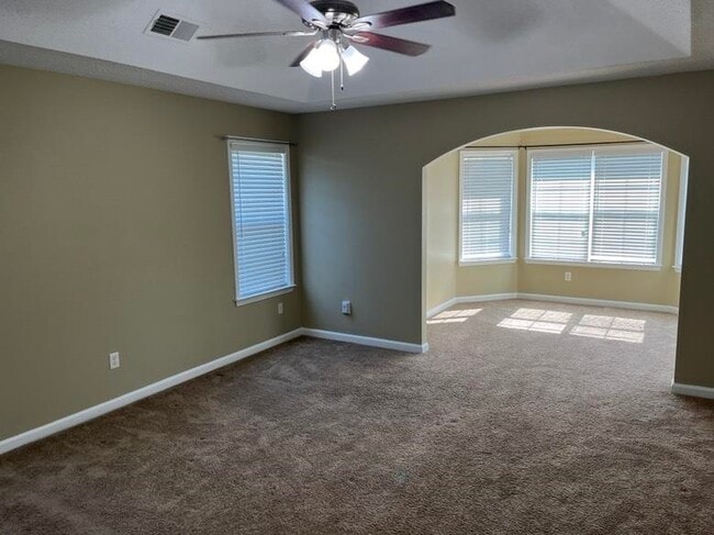 Foto del edificio - 7513 Easterly Ln