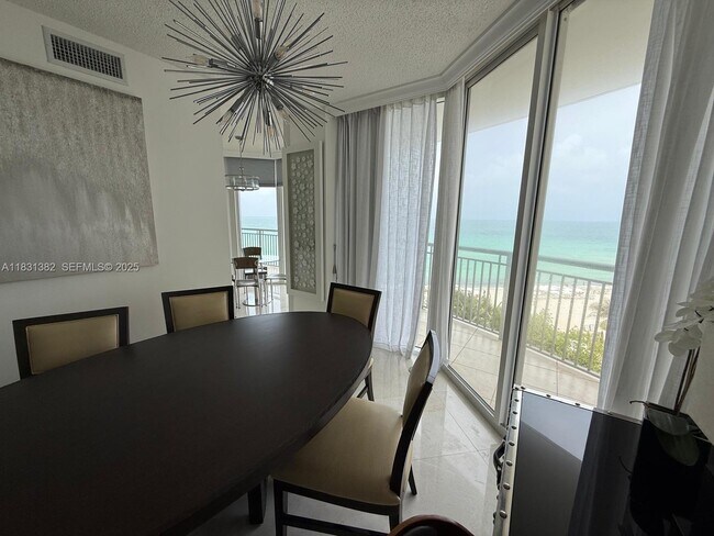 Building Photo - 17375 Collins Ave