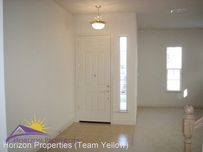 Building Photo - 5 br, 3 bath House - 8205 Rebekah Ct