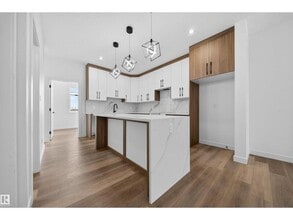 Building Photo - 5213-104A 104a St NW