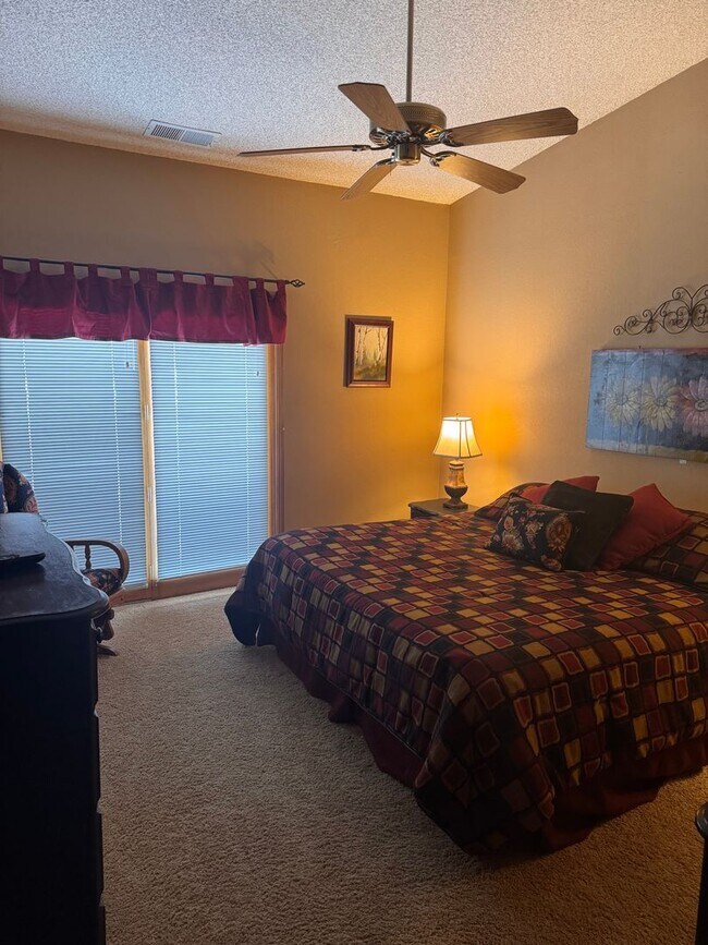 Foto del edificio - 6236 E Willow Loop