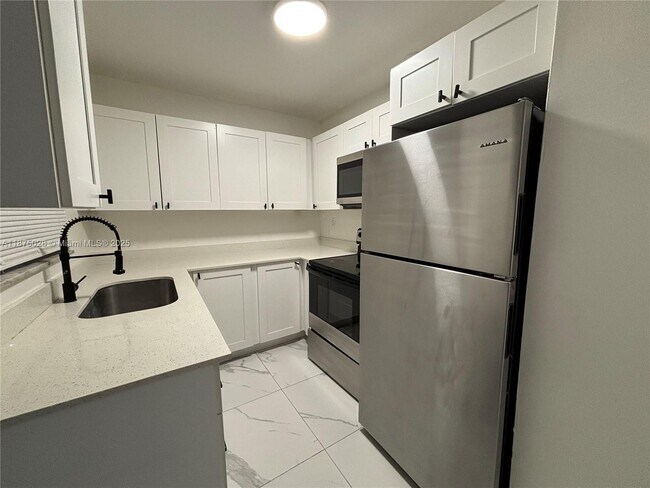 Foto del edificio - 3203 NW 5th Terrace