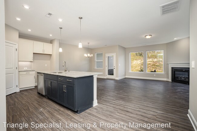 Foto del edificio - 3 br, 2.5 bath House - 84 Deardom Way