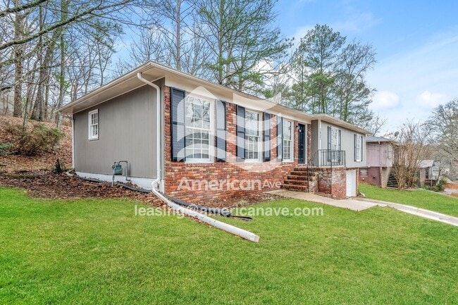 Building Photo - 1657 Azalea Dr