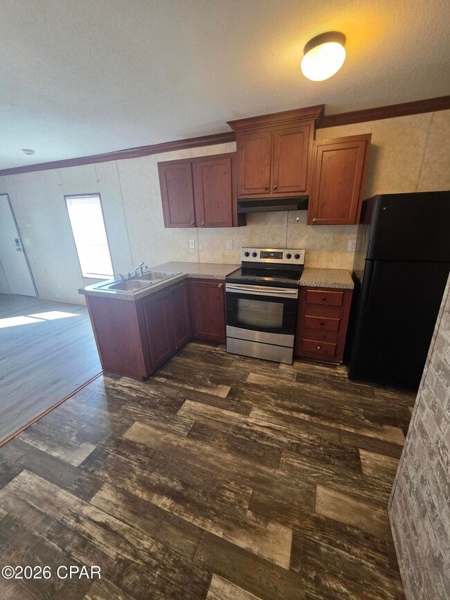 Building Photo - 5921 Nadine Rd