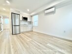 Primary Photo - 1347 Seward St