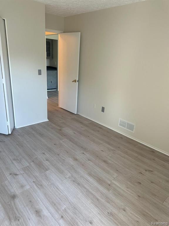 Foto del edificio - 27860 Berrywood Ln