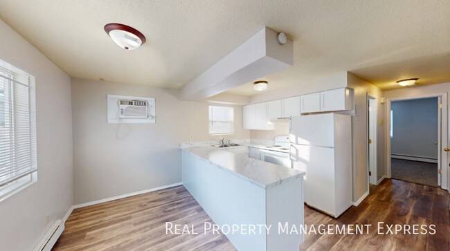 Foto del edificio - 2 Bed 1 Bath Apartment