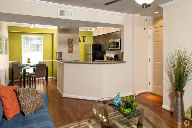 1BR - 1BA, 602SF - The Abbey At Inverness