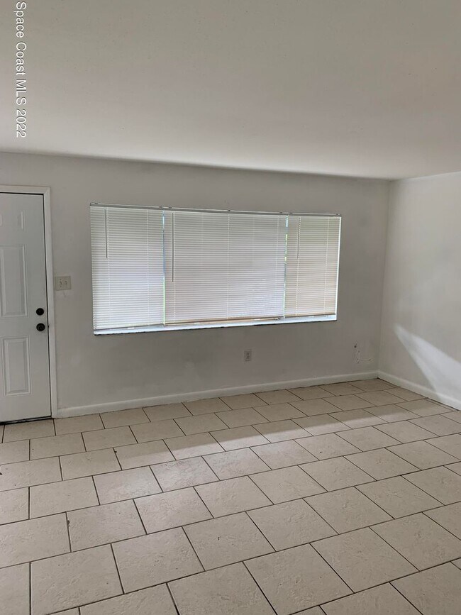 Foto del edificio - 180 Minna Ln