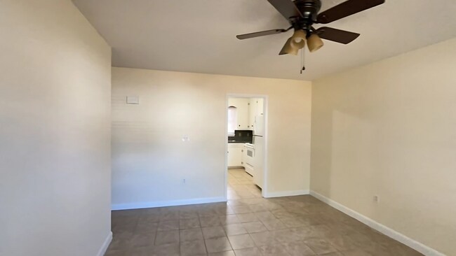 Foto del edificio - 1019A BAY