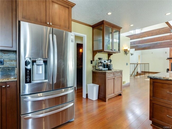 Building Photo - 834 15th St