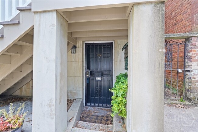 Building Photo - 207 E Charlton St