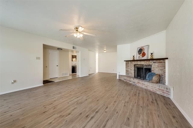 Foto del edificio - 1102 Meadow Creek Dr