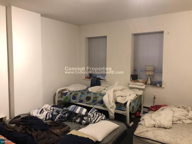 Building Photo - 2 br, 1 bath  - 744 Columbus Ave # 1BD