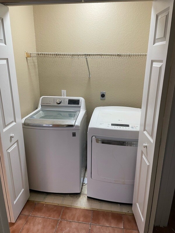 Foto del edificio - 2470 Nugget Ln