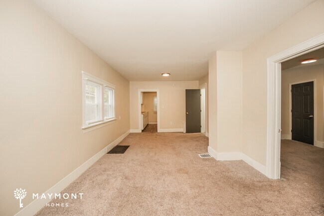 Foto del edificio - Cozy 1-Bedroom, 1-Bath Home in Akron, OH