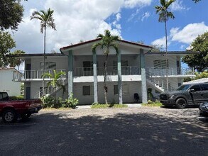 Building Photo - 10601 NW 45th St
