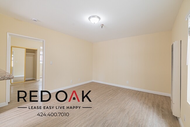 Building Photo - 12903 Roselle Ave