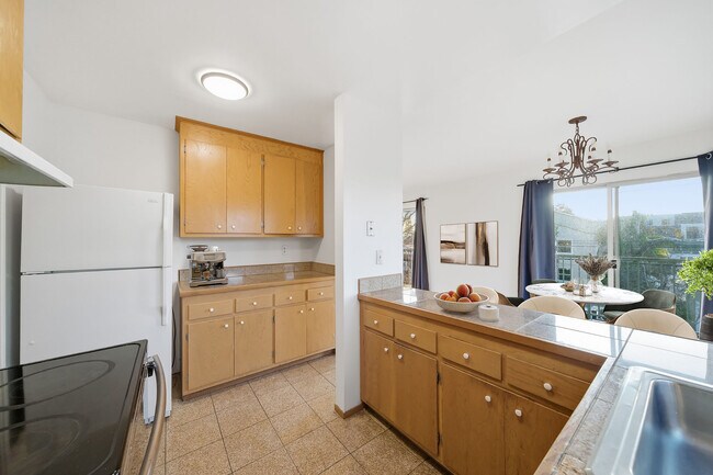 Foto del edificio - 3009 Dana St