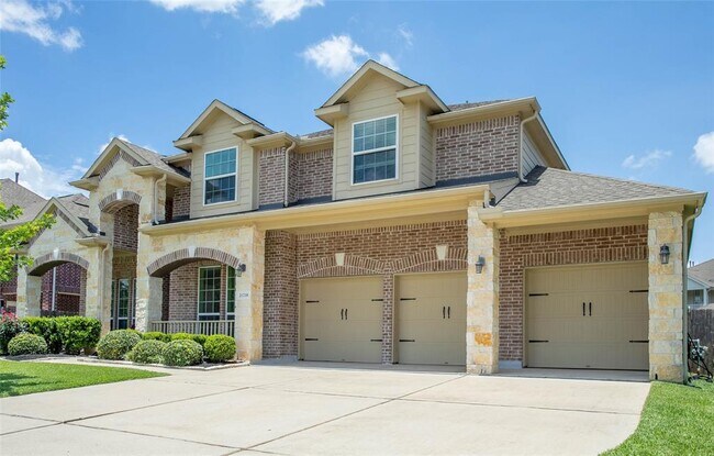 Foto del edificio - 21718 Honeysuckle Grove Ln