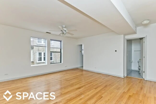 Foto del edificio - 1437 W Balmoral Ave