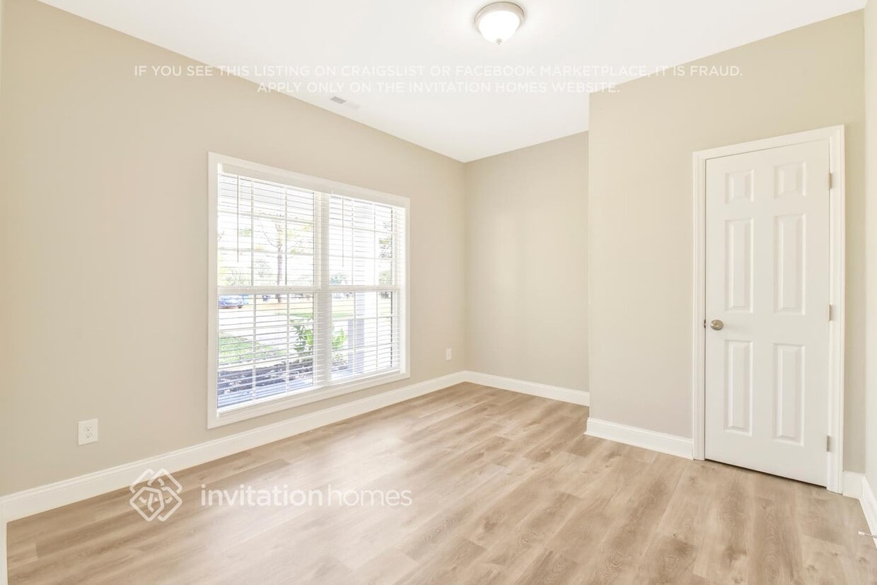Foto principal - 5411 W.B. Wilkerson Dr