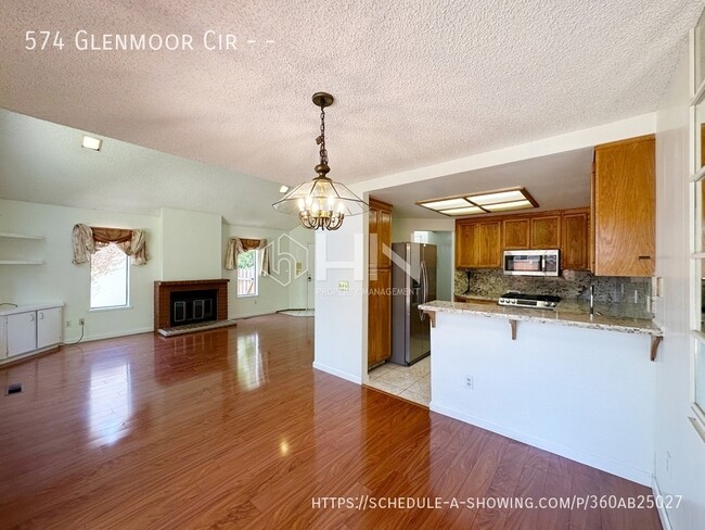 Building Photo - 574 Glenmoor Cir
