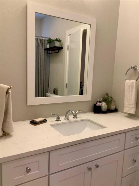 Building Photo - 2416 Cochran St