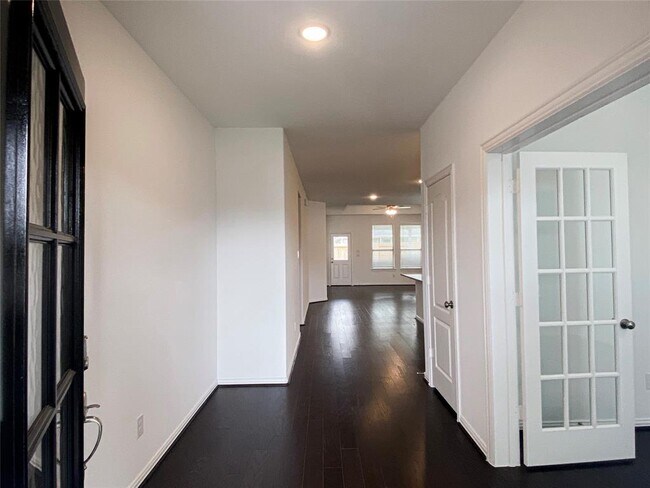 Foto del edificio - 31302 Whitfield Ct