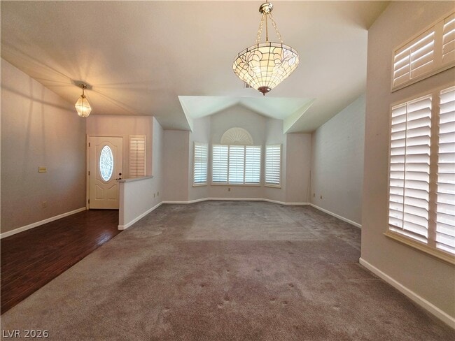 Foto del edificio - 8213 Arch Bay Ln