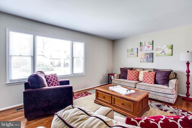 Building Photo - 3019 Steven Martin Dr