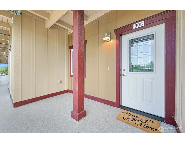 Building Photo - Beach Condo In Birch Bay - 2 Bed/2 Bath - ...