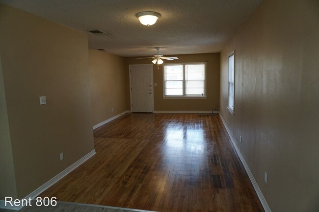 Building Photo - 3 br, 1.5 bath House - 3808 25TH