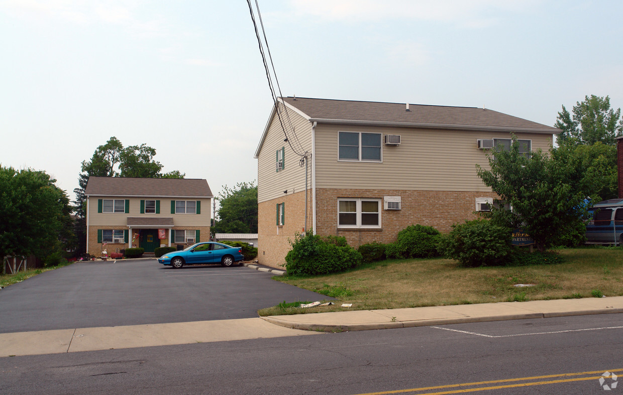Primary Photo - 401 E Jefferson St