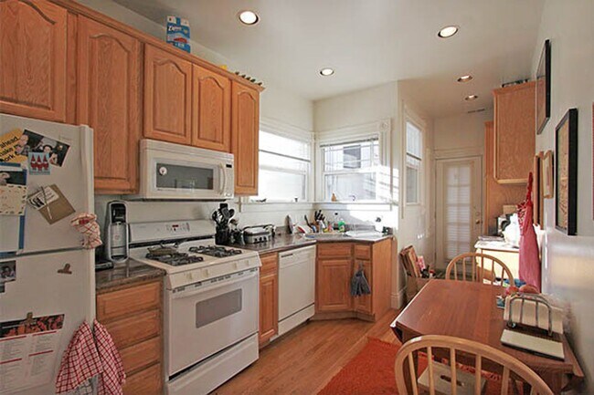 Foto del edificio - 1105 Shrader Street
