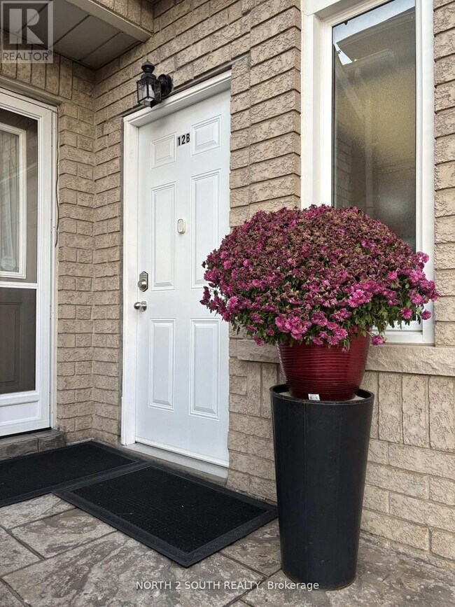 Photo du bâtiment - 12 Villandry Crescent