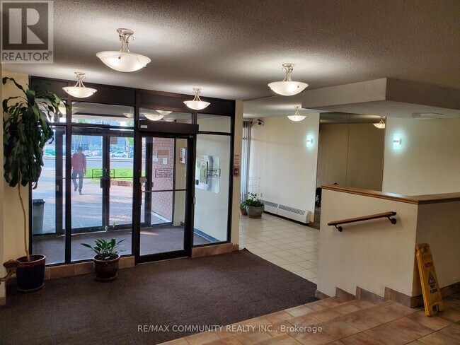 Photo du bâtiment - 10 Tapscott Rd